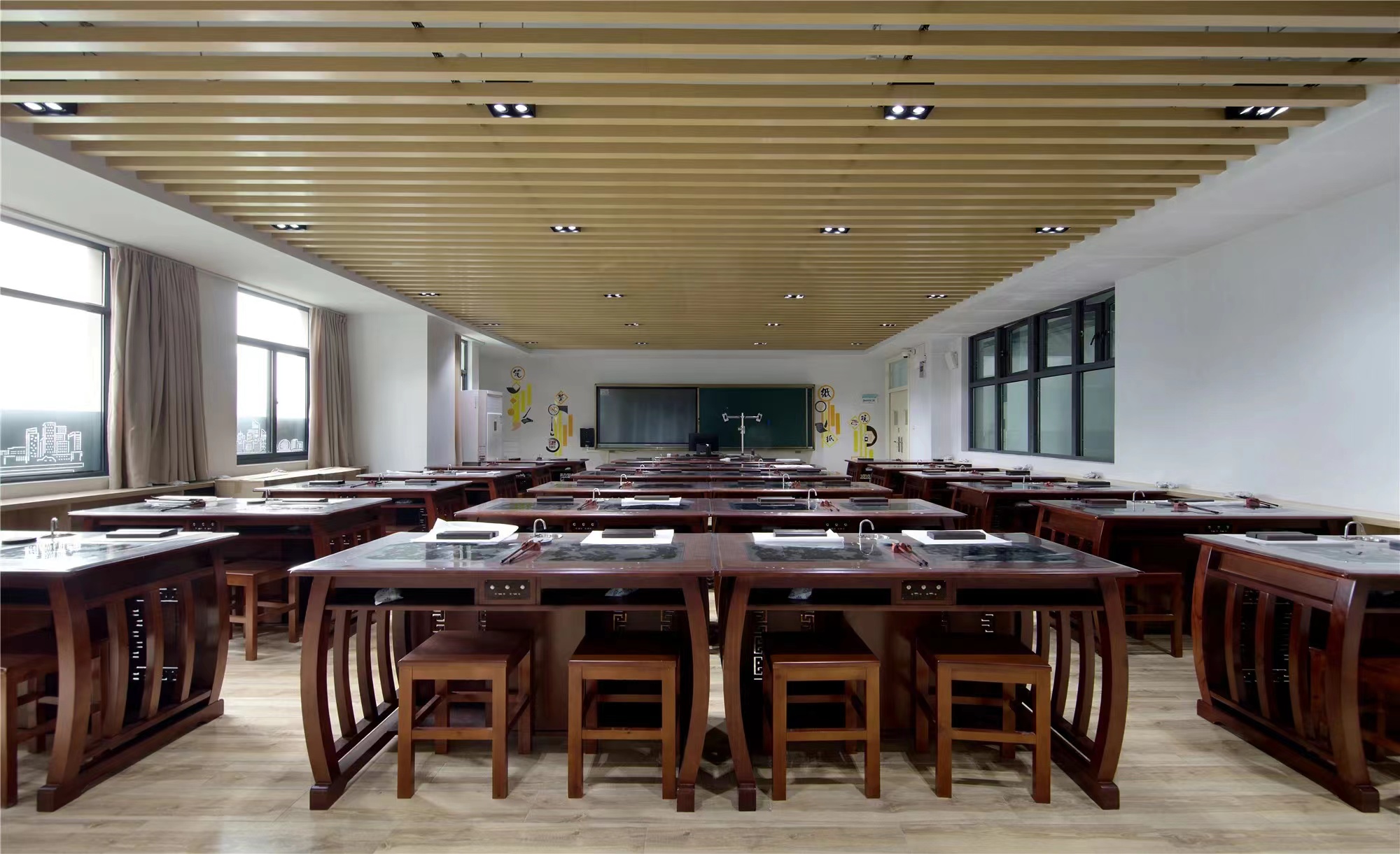 【學校案例】今泰裝飾在武漢市先后完成了與紅領巾學校6個校區(qū)的項目交付！(圖11)